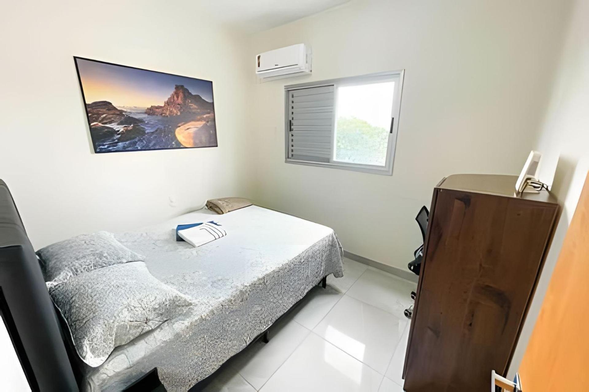 202- Apartamento De 2 Quartos Para Ate 5 Hospedes Patos de Minas Exterior foto